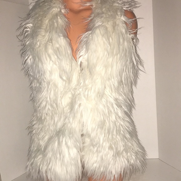 New Coachella boho indie styled Shag Fur Vest Top - Picture 3 of 8